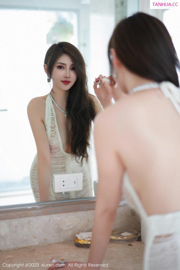 周妍希 奶瓶土肥圆 [XiuRen]高清写真图 2023.04.21 No.6610 Carol周妍希 泰国旅拍第11张图片